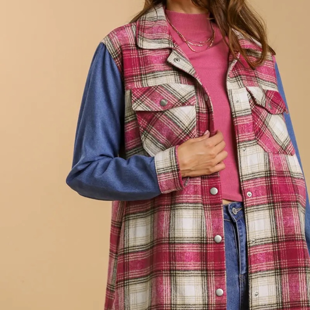 New UMGEE Plaid Flannel Fringe Shacket Magenta Pink Snap Up Denim Sleeves - Picture 8 of 13